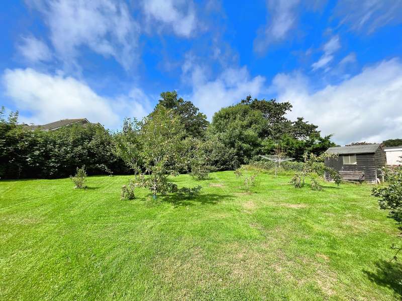 Property for Sale in Fairmead Mews Lower Burraton, Saltash, Pl12