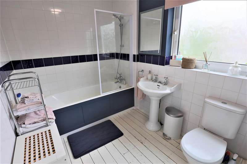 Property for Sale in The Verlands, Cowbridge, Vale Of Cf71