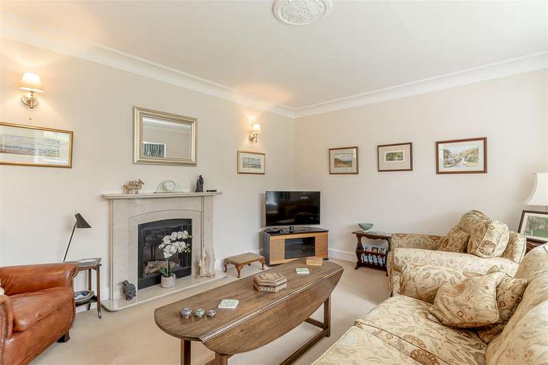 Property for Sale in Wyncroft Grove, Bramhope, Leeds, Ls16