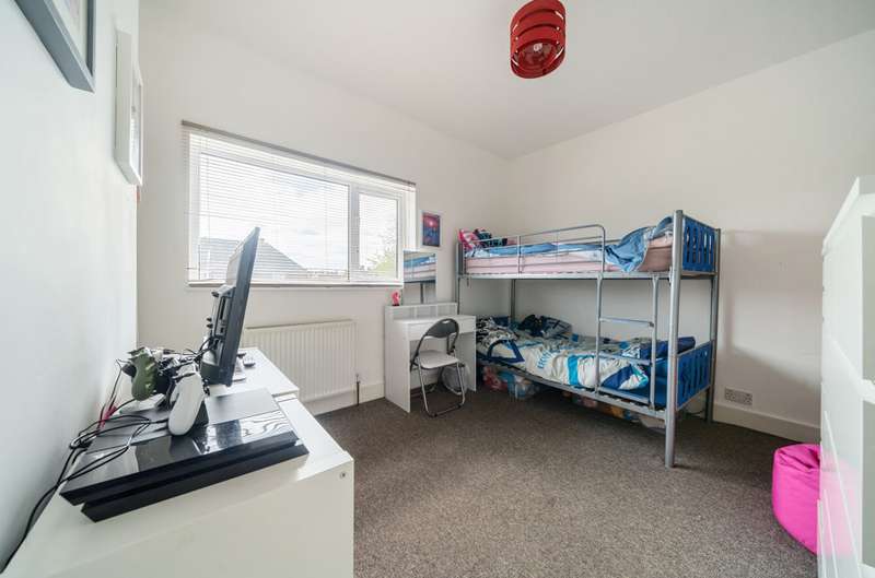 Property for Sale in Middlewich Road, Northwich, Cheshire, Cw9