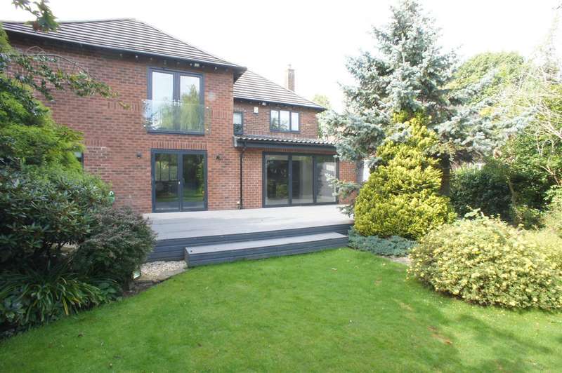 Property to rent in Culcheth Hall Drive, Culcheth, Warrington, Wa3