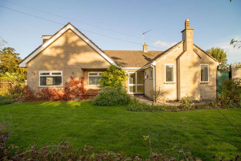 3 Bedrooms Property for sale in Beech Road, Saltford, BS31