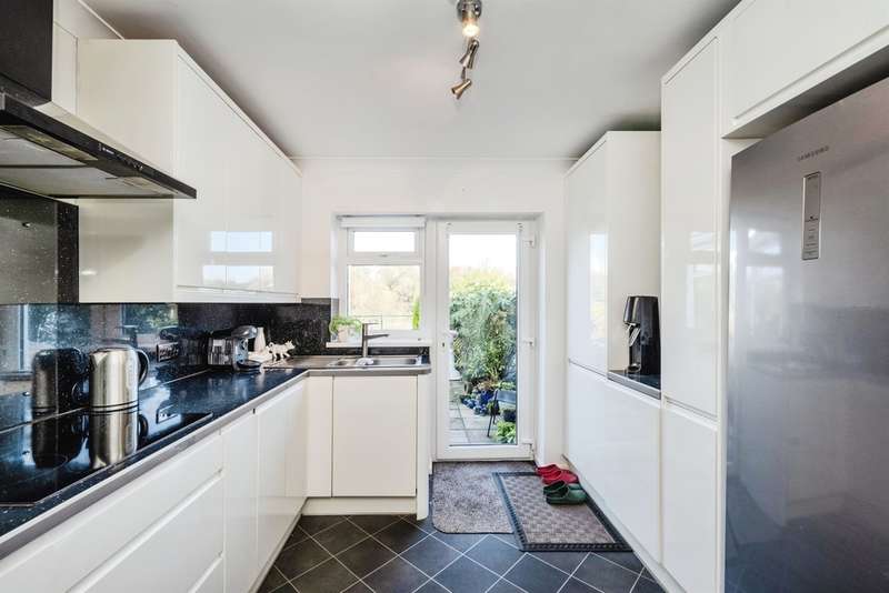 3 Bedrooms Semi Detached House for sale in Clydach Road, Craig-cefn-parc, Swansea, SA6