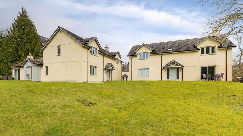 2 Bedrooms Cottage House
