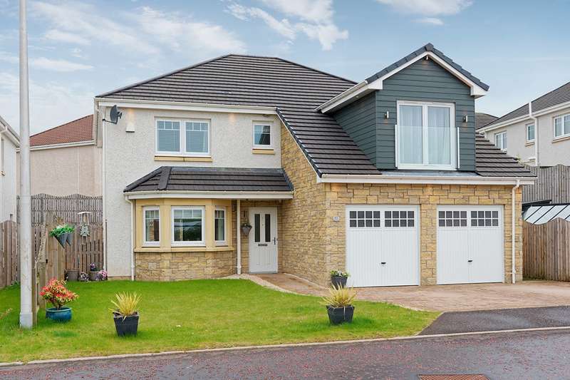 5 Bedrooms Detached House