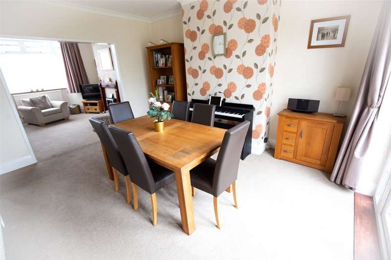 3 Bedrooms Detached House for sale in Lodge Causeway, Bristol, BS16
