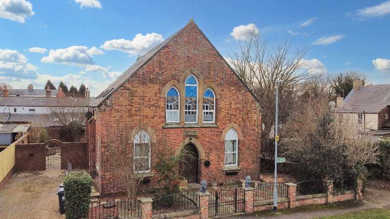 5 Bedrooms Detached House for sale in The Old Chapel, Baxby Terrace, Darlington, DL2