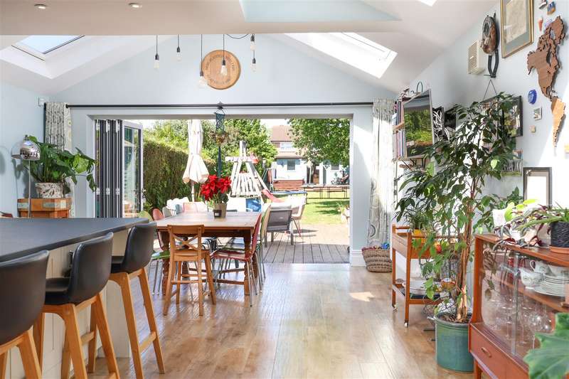 5 Bedrooms House for sale in Broncksea Road, Filton Park, Bristol, BS7