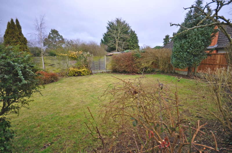 Property for Sale in Main Road, Great Leighs, Chelmsford, Cm3