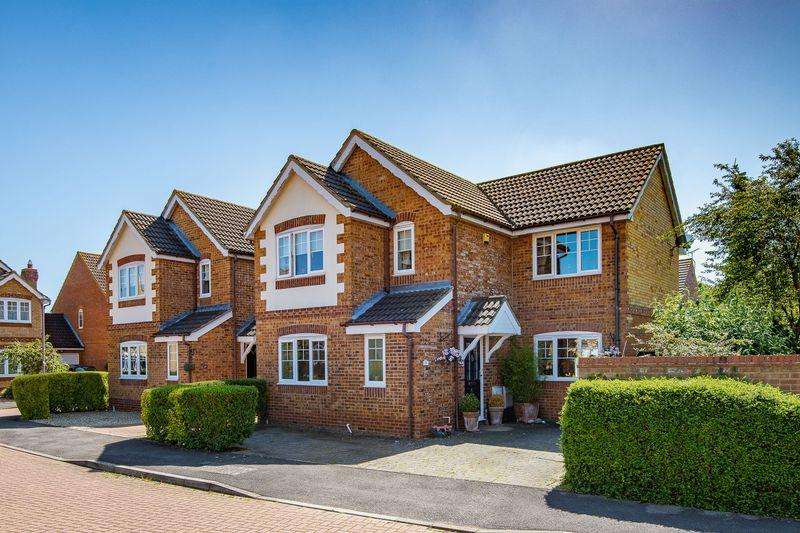 Properties for Sale in Aylesbury, Southcourt Aylesbury Buckinghamshire