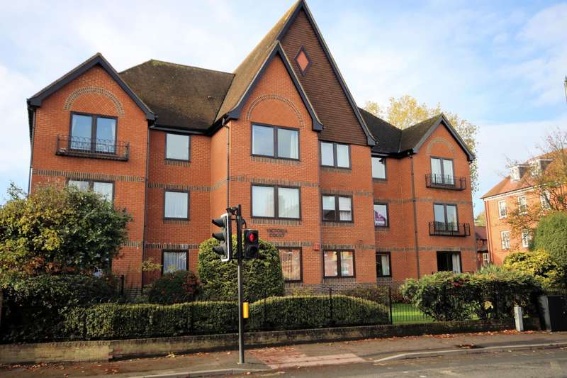 Property for Sale in Victoria Court, Henleyonthames, Rg9