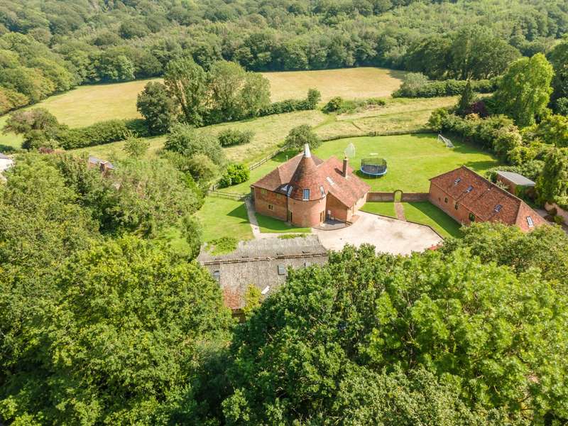 Property for Sale in Ringletts Farm, Whatlington Road, Battle, East