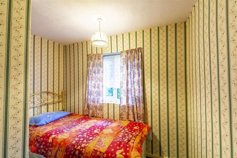 Property for Sale in Peveril Crescent, Sawley, Ng10