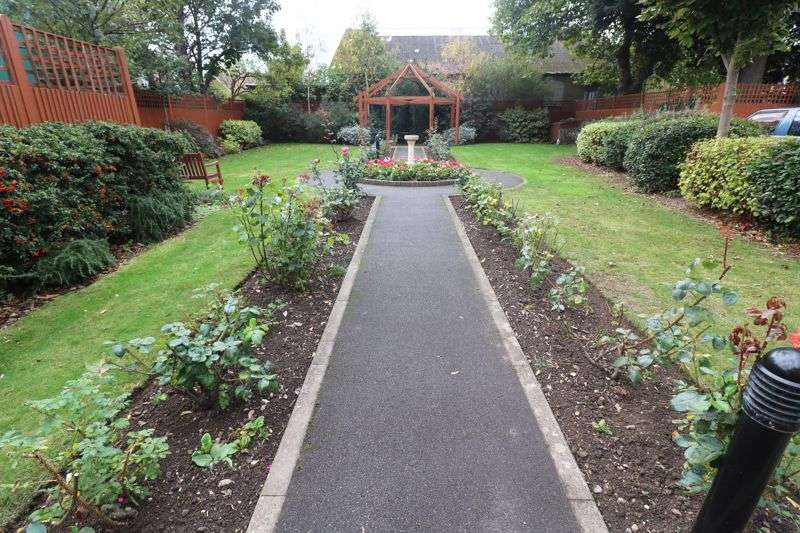 Property for Sale in Darwin Court, Margate, Ct9