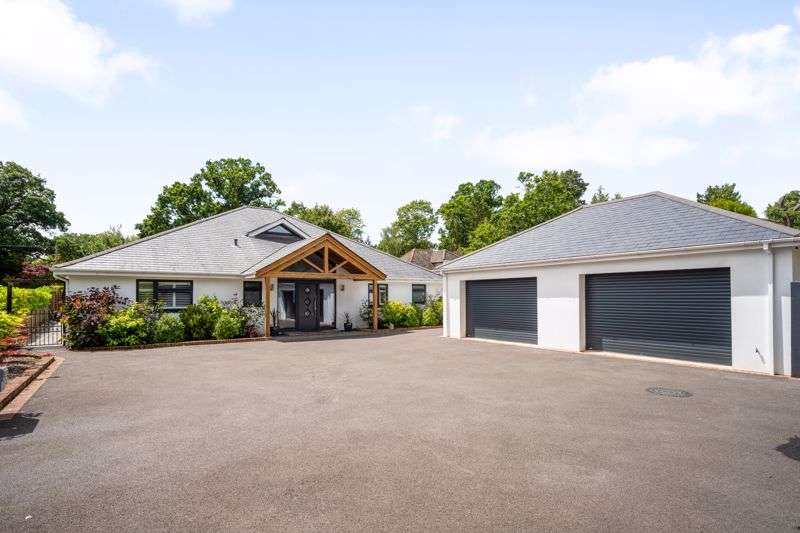 Properties for Sale in Ferndown, Dudsbury Ferndown Dorset