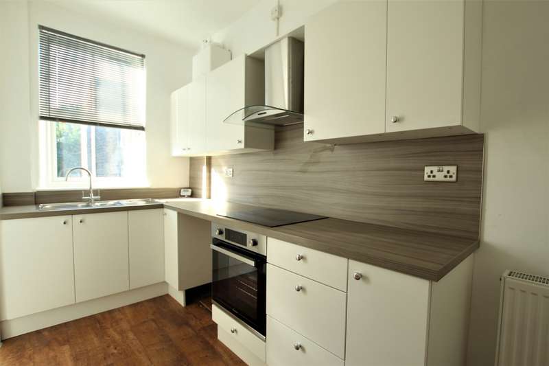 Property to rent in Zoar Street Morley, Ls27