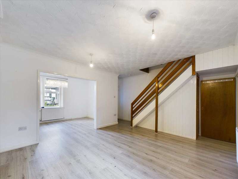 Property for Sale in Ffordd Glandwr, Llangefni, Ll77