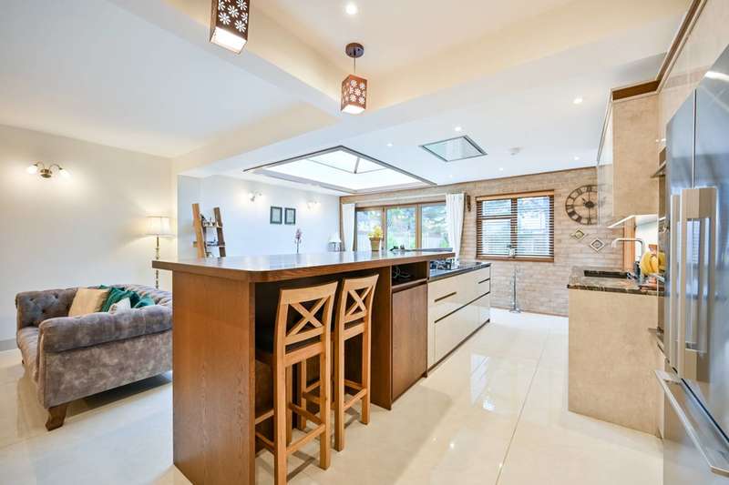 Properties for Sale in Twickenham, Twickenham Middlesex