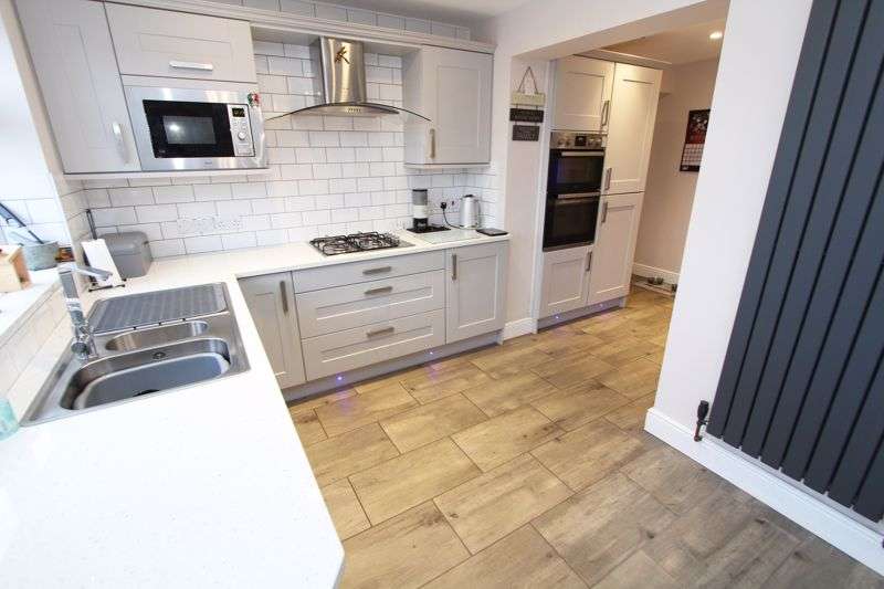 Property for Sale in Weavers Rise, Netherton, Dudley, Dy2