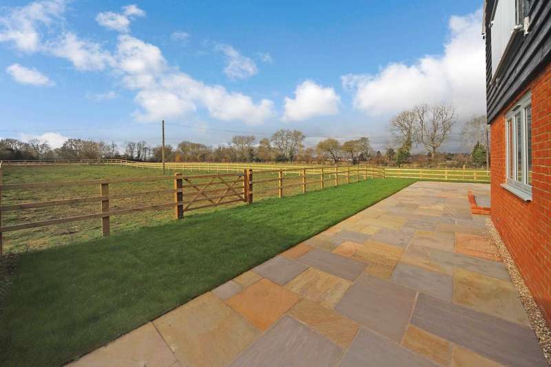 Property for Sale in Bovingdon New Home Spectacular Views, Hp3