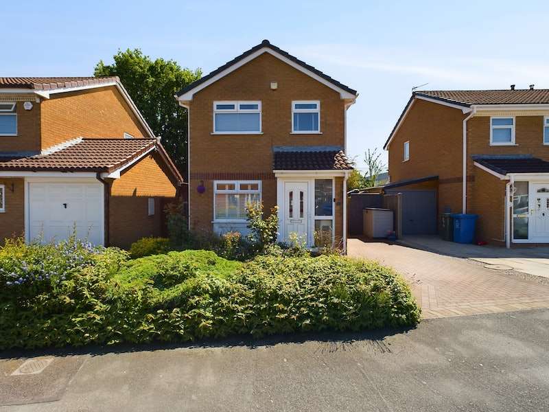 Properties for Sale in Altrincham, Sinderland Road Altrincham Cheshire