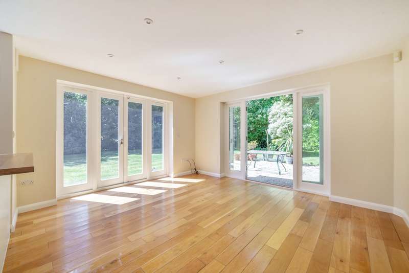 Property to rent in The Annex, Millbrook, Weybridge, Surrey, Kt13