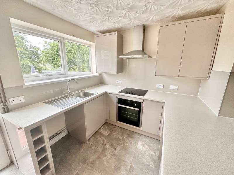 Property to rent in New Houses, Pantygasseg, Pontypool, Np4