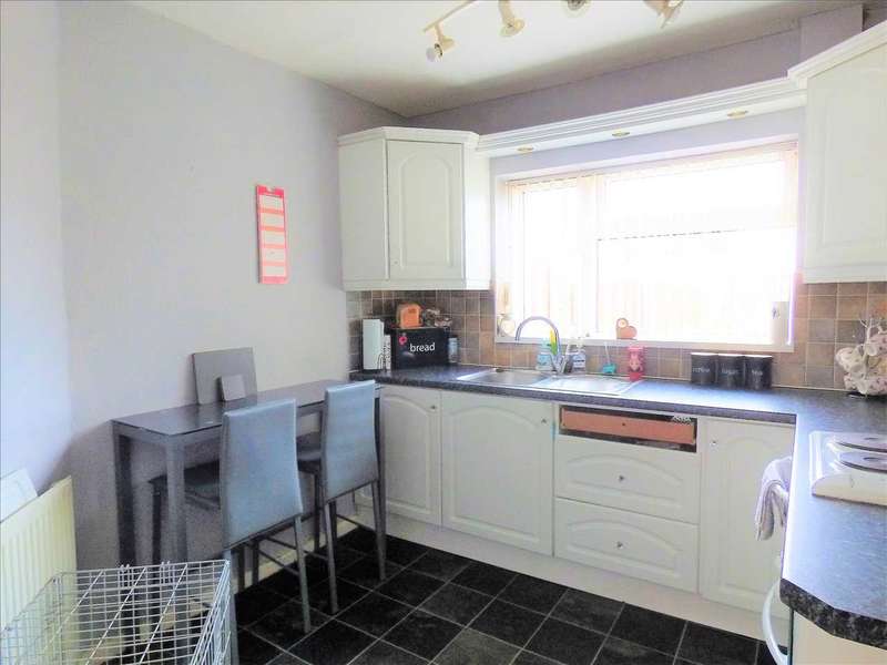 Property for Sale in Buildwas Close, Bloxwich, Walsall, Walsall, Ws3