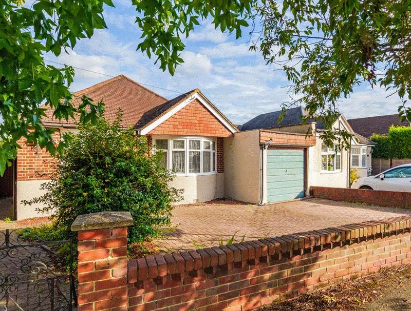 Properties for Sale in Shepperton, Upper Halliford Shepperton Middlesex