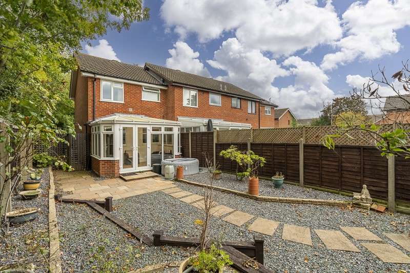 Property for Sale in Friars Croft, Netley Abbey, Southampton, Hampshire