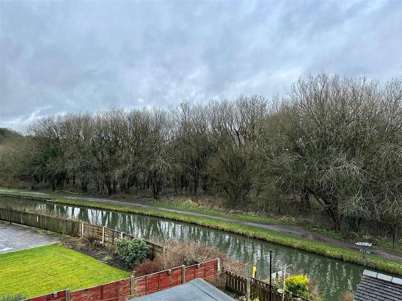 Property for Sale in Ashwood Road, Disley, Stockport, Sk12