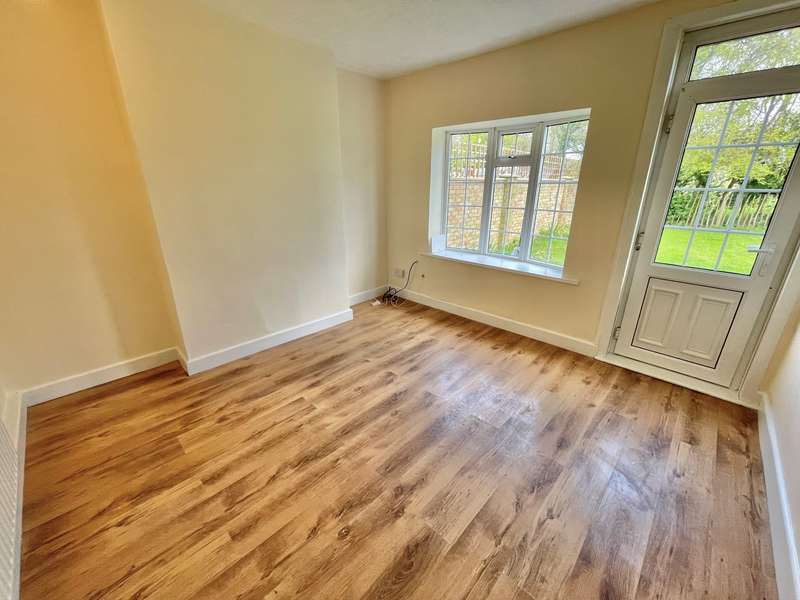 Property to rent in Old Roman Bank Skegness, Pe25