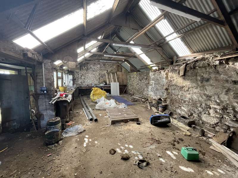 Property to rent in Coverack, Helston, Tr12