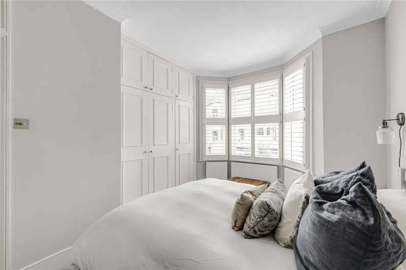 Property for Sale in Mablethorpe Road, Fulham, London, Sw6