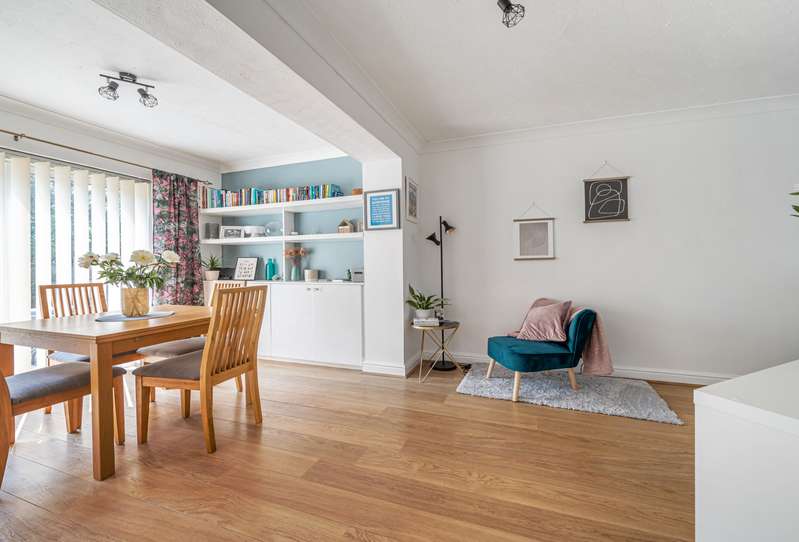 Property for Sale in Hall, Borough Green, Sevenoaks, Kent, Tn15