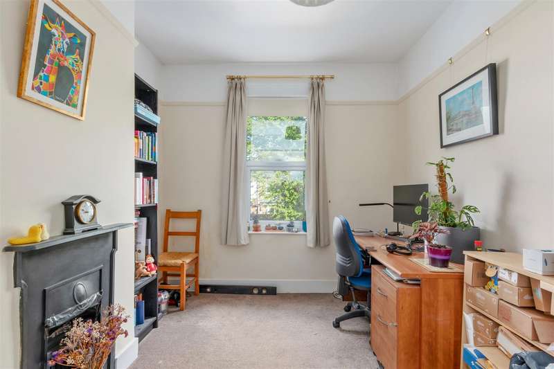 Property for Sale in Carlton Park Avenue, Raynes, Sw20