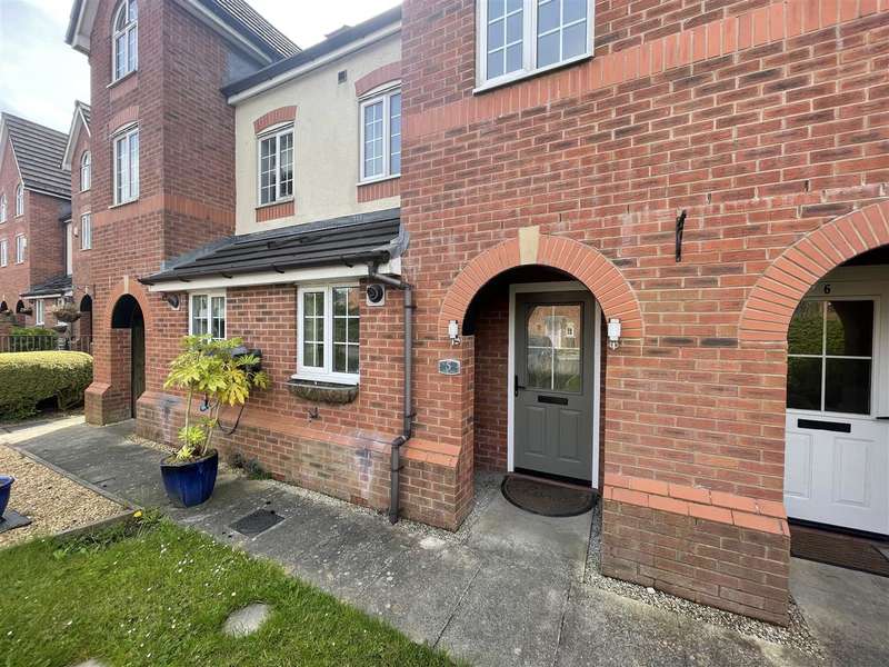 Property to rent in Maytree Close, Adlington, Pr6