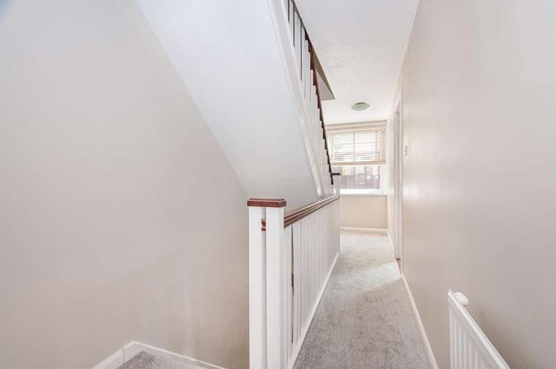 Property for Sale in Lairgate, Beverley, Hu17