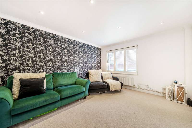 Property for Sale in Regency Gardens, Waltononthames, Surrey, Kt12