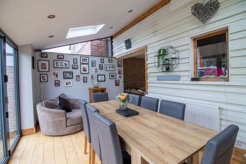 Property to rent in Ferncroft Avenue, Mosborough, S20