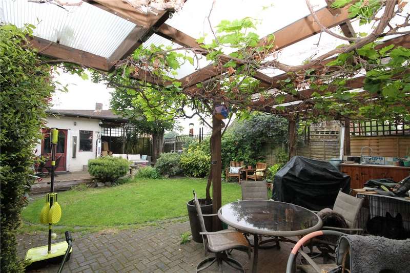 Property for Sale in Hook Road, Epsom, Surrey, Kt19