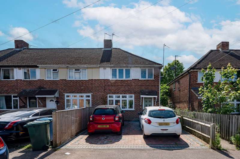 Property for Sale in Buckingham Crescent, Bicester, Ox26