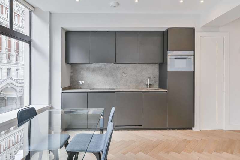 2 Bedrooms Flat for sale in Southampton Street, Wc, Covent Garden, WC2E