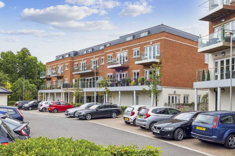 2 Bedrooms Retirement Property for rent in Lynwood Village, Ascot, SL5