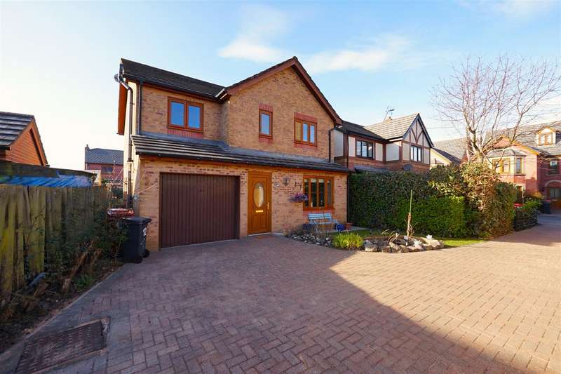 4 Bedrooms Detached House for sale in Tamworth Drive, Barrow-in-furness, LA13