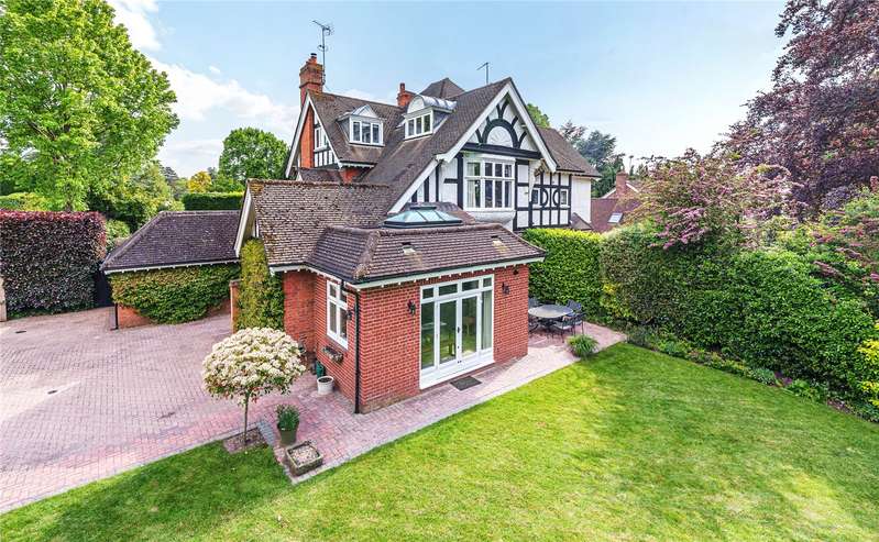 4 Bedrooms House for sale in Heathfield Road, Woking, Surrey, GU22
