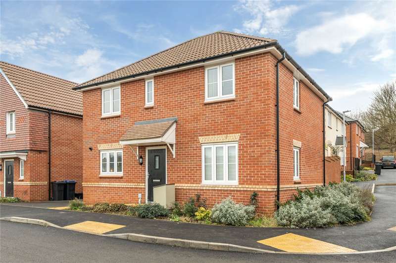 4 Bedrooms House for sale in Portfields Road, Marlborough, Wiltshire, SN8