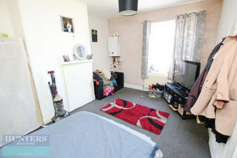 1 Bedroom Terraced House for sale in Summer Hill Street Great Horton, Bradford, West Yorkshire, BD7
