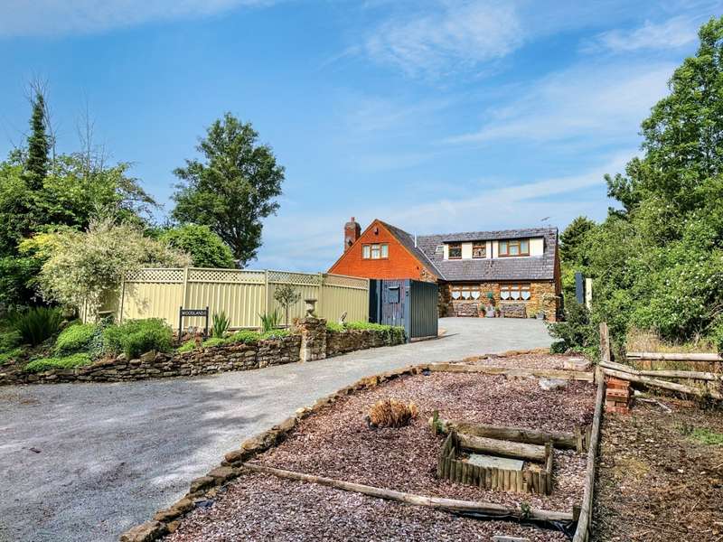 3 Bedrooms Detached House for sale in Eydon Road, Woodford Halse, NN11