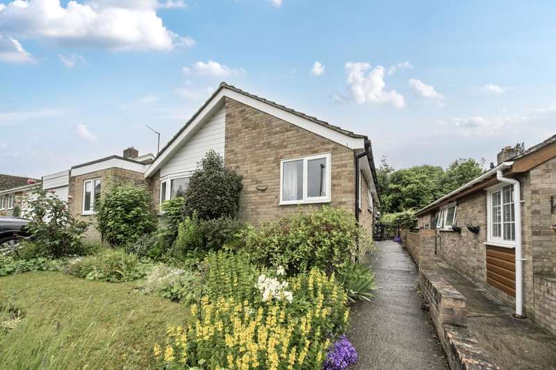 4 Bedrooms Detached Bungalow for sale in Garsington, Oxfordshire, OX44